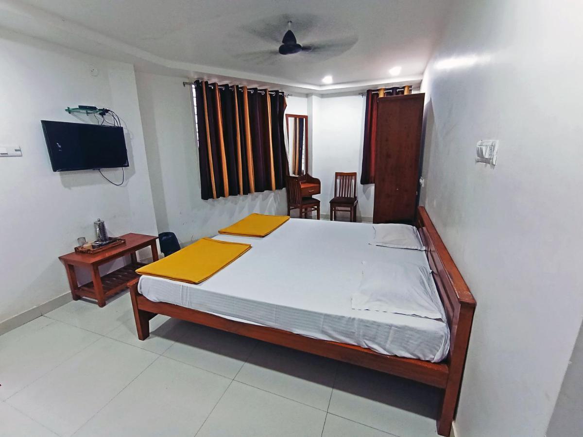 Staymaker Shri Shakti Residency Hubli Kültér fotó