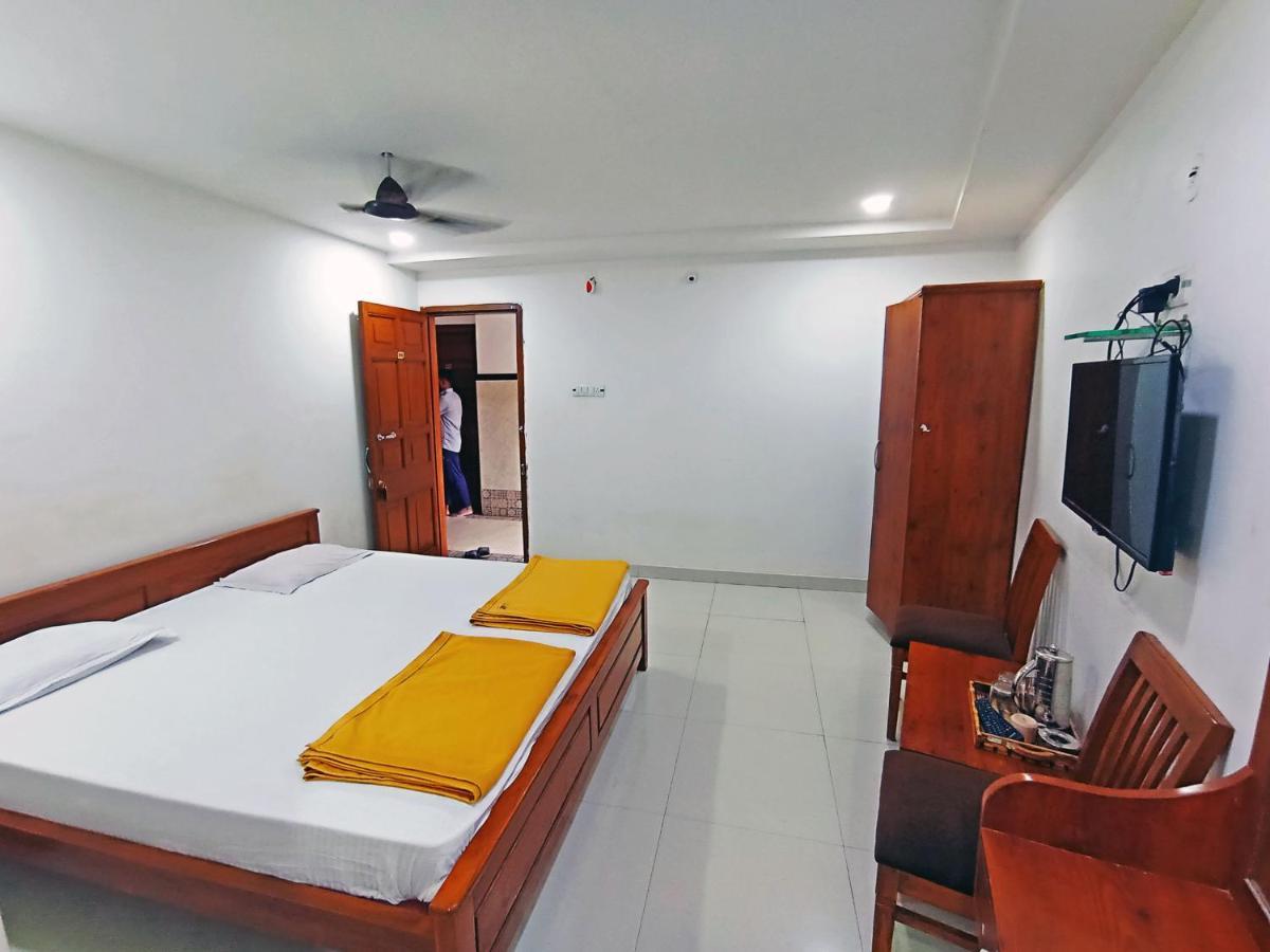 Staymaker Shri Shakti Residency Hubli Kültér fotó