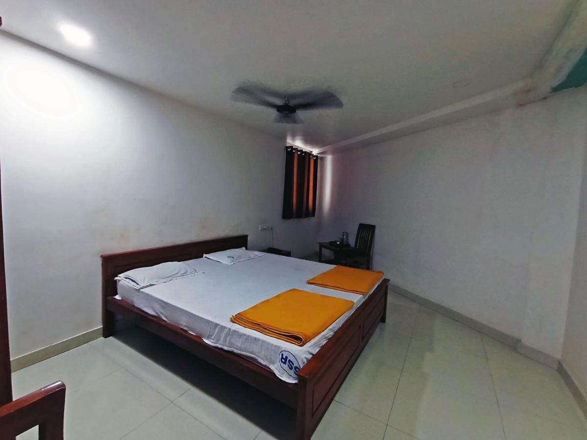 Staymaker Shri Shakti Residency Hubli Kültér fotó