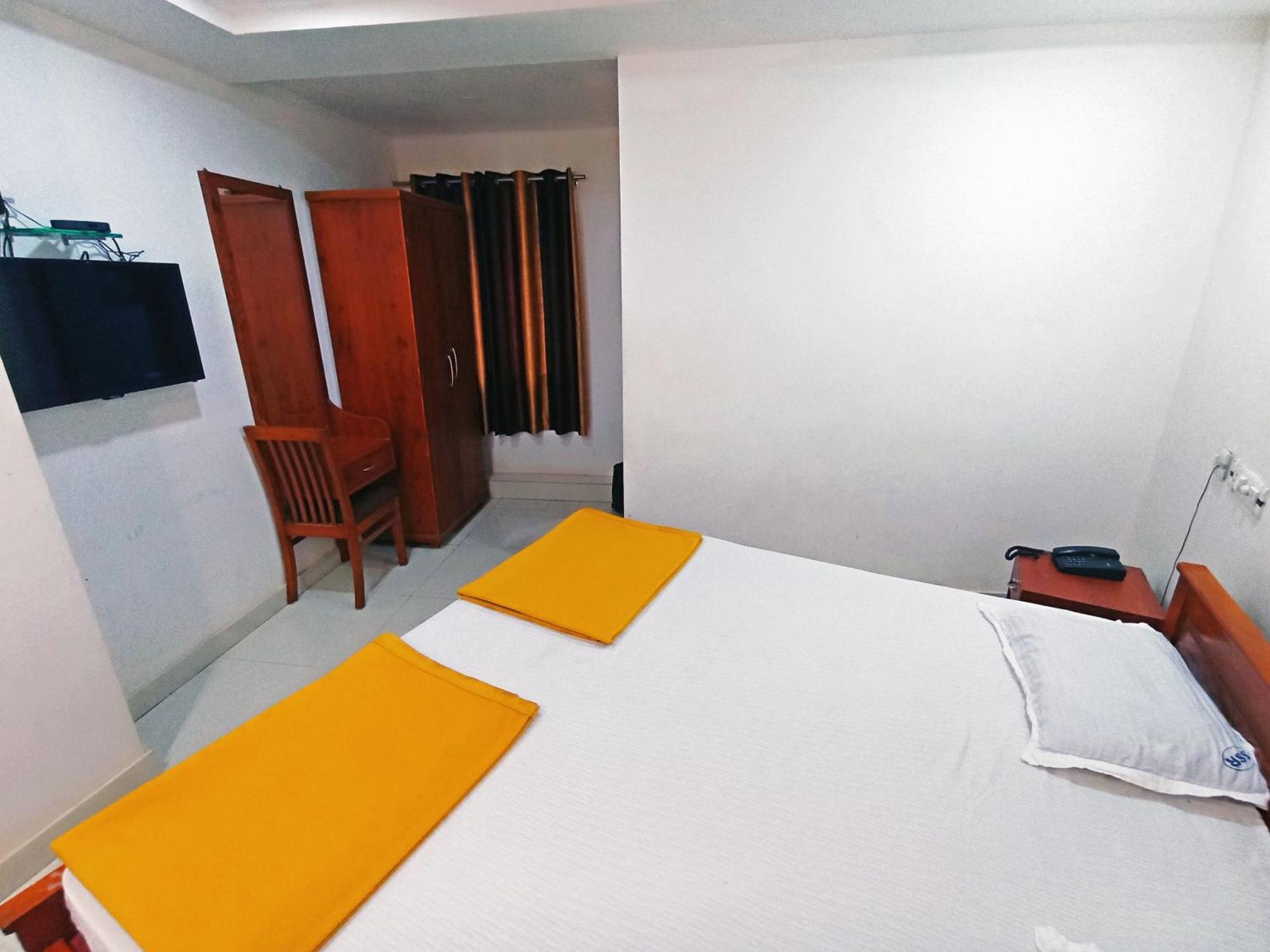 Staymaker Shri Shakti Residency Hubli Kültér fotó