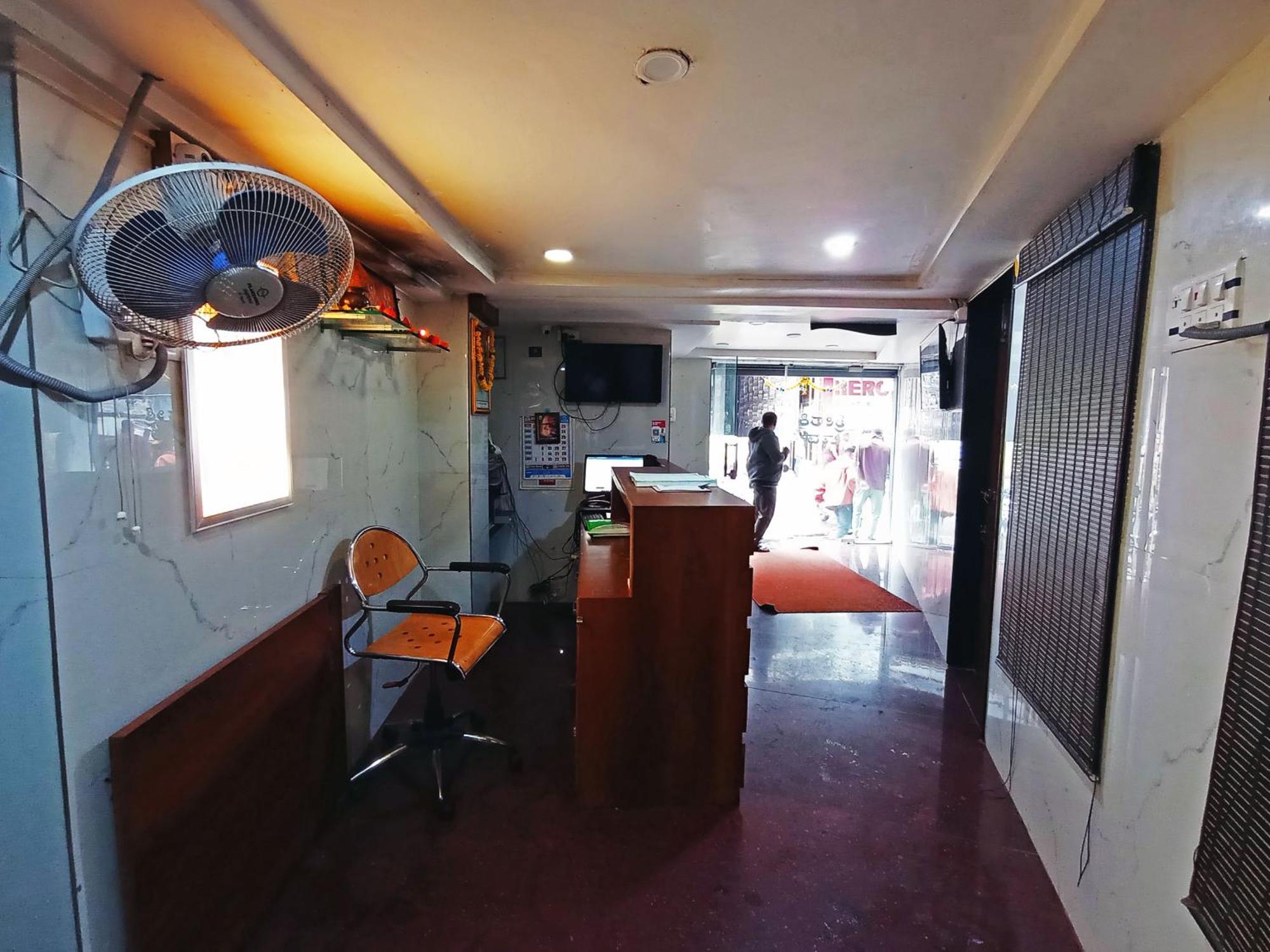 Staymaker Shri Shakti Residency Hubli Kültér fotó